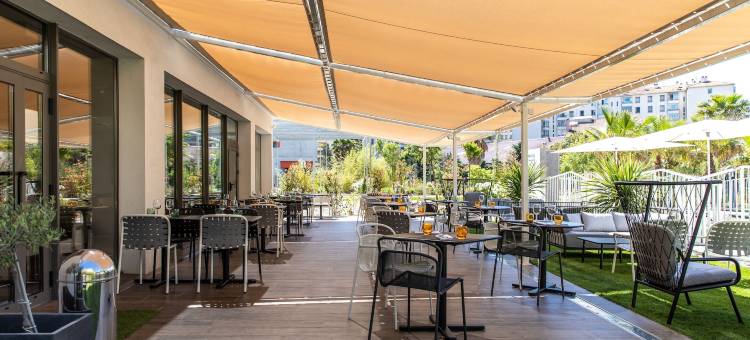 AC酒店马赛普拉多韦洛德罗姆(AC Hotel Marseille Prado Velodrome)图片