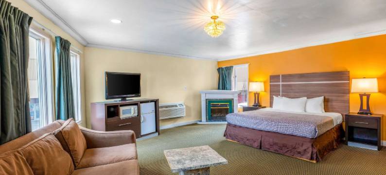 经济木屋海滩及海滨大道酒店(Econo Lodge Beach and Boardwalk)图片