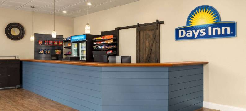 兰开斯特阿米什乡村戴斯套房酒店(Days Inn & Suites by Wyndham Lancaster Amish Country)图片