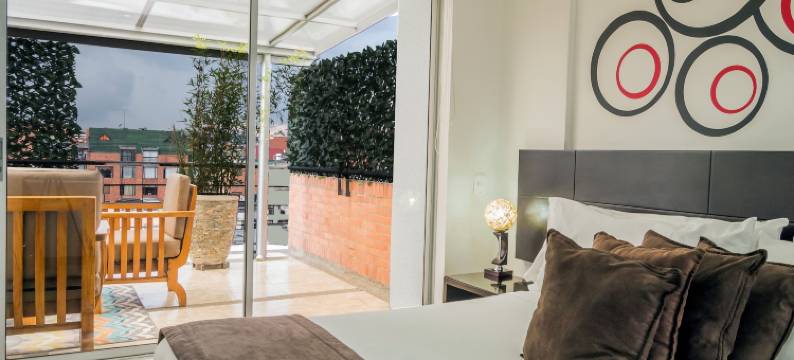 拉菲拉摄政套房酒店(Hotel Regency Suites la Feria)图片