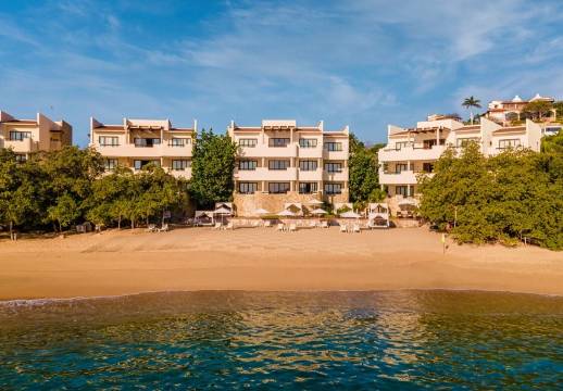 蔚蓝海滩法义公寓式酒店瓦图尔科库莫利亚精选(Celeste Beach Residences Huatulco Curamoria Collection)