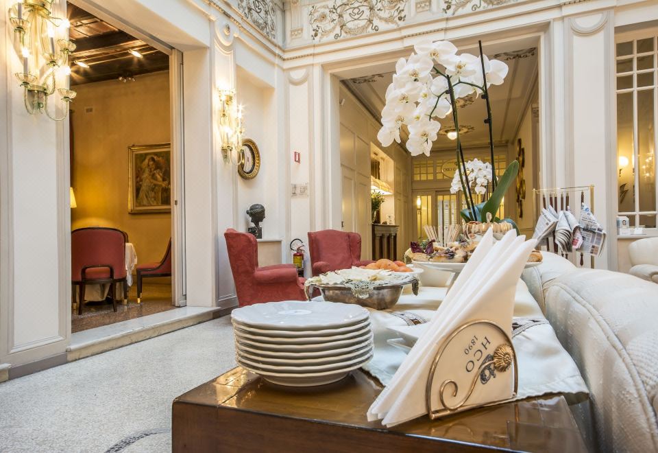 Hotel Corona d'Oro 1890 Hotel Overview