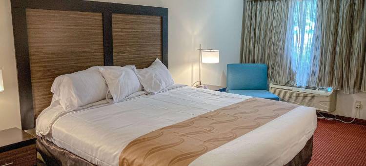 印地安那州艾克哈 6 号汽车旅馆(Motel 6 Elkhart, IN)图片