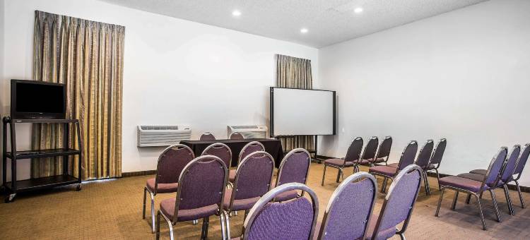 安大略温德姆呗盟酒店(Baymont by Wyndham Ontario)图片