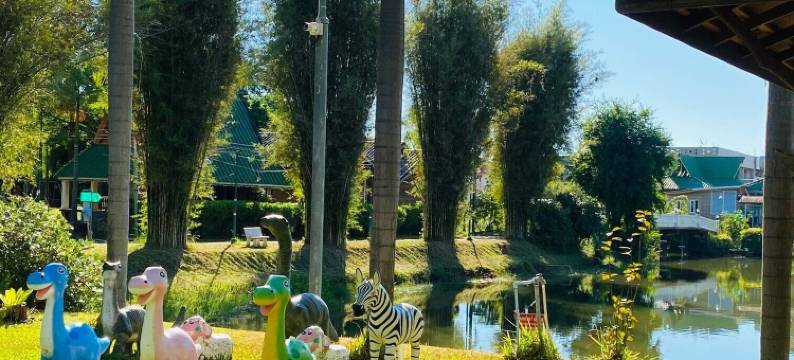 浦潘公园酒店(Phuphan Park Hotel)图片