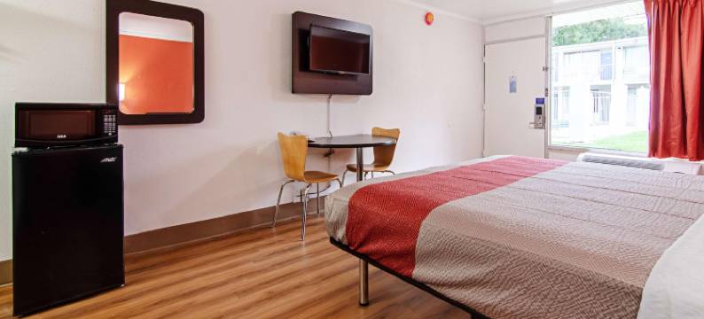 亚拉巴马州贝米内特 6 号汽车旅馆(Motel 6 Bay Minette, Al)图片