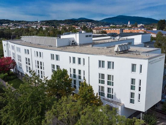 SCOTTY + PAUL 德根多夫酒店