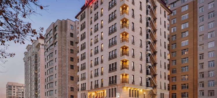 比什凯克中心温德姆华美达酒店(Ramada by Wyndham Bishkek Centre)图片