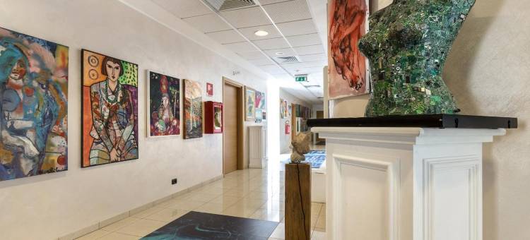 卡萨诺公园酒店(B&B Hotel Park Hotel Cassano)图片