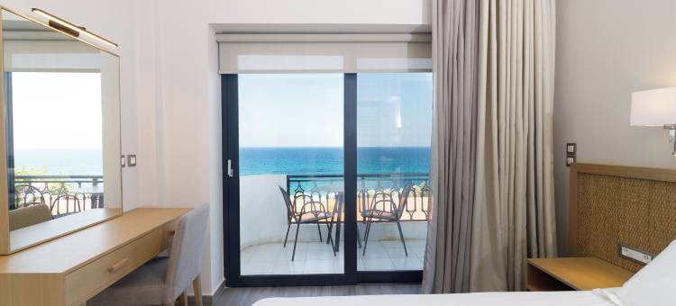 优雅海滩酒店(Elegant Beach Hotel)图片