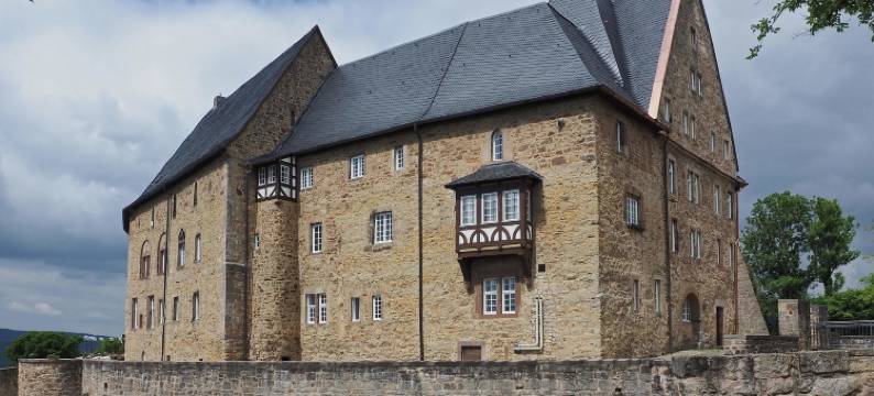 施潘根贝尔格城堡酒店(Schloss Spangenberg)图片