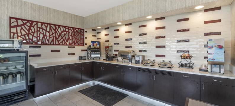 岩堡贝斯特韦斯特优质套房酒店(Best Western Plus Castlerock Inn  Suites)图片