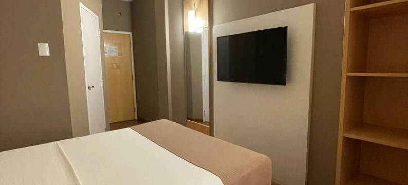 奥斯特广场酒店(Hotel Oeste Plaza)图片