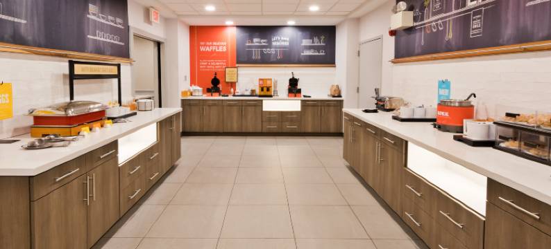 拉内特/西点欢朋酒店(Hampton Inn & Suites Lanett - West Point)图片