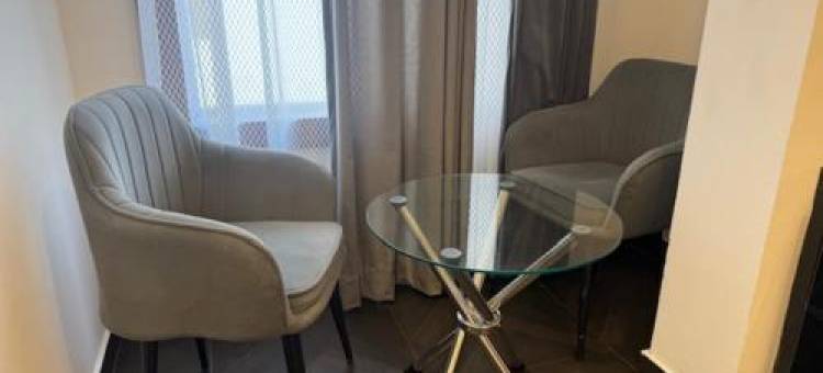 THE MOON LIGHT图片