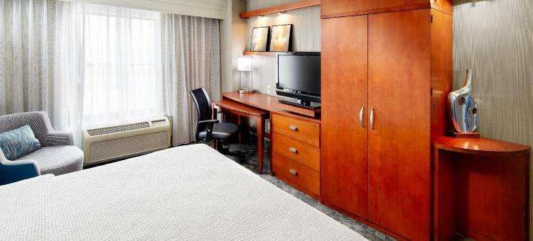 汉密尔顿万怡酒店(Courtyard Hamilton)图片