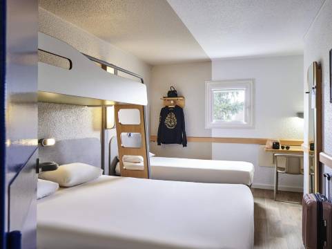 凡尔赛宫圣西尔宜必思快捷酒店(Ibis Budget Versailles Château Saint-Cyr)