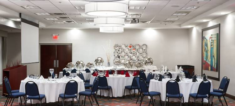 斯托布里奇亚特兰大75号州际公路假日酒店(Holiday Inn & Suites Stockbridge/Atlanta I-75)图片