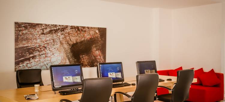 曼克拉瓦嘉年华酒店(Fiesta Inn Monclova)图片