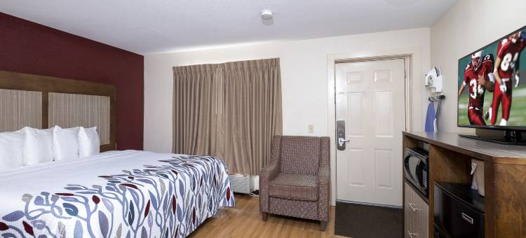 内普顿-泽西海岸红顶酒店(Red Roof Inn Neptune - Jersey Shore)图片