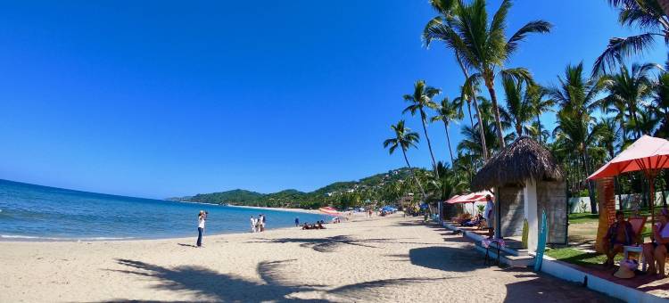Casa Lotería -Pueblito Sayulita- Colorful, Family and Relax Experience with Private Parking and Pool图片