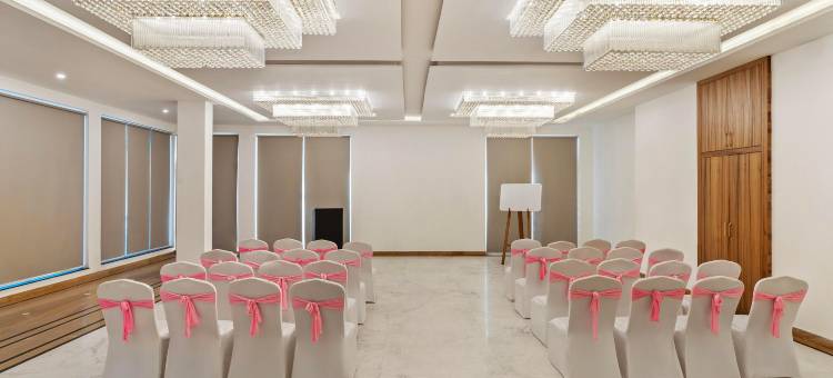 国家庄园太平洋商场路马索里(Country Inn Premier Pacific Mall Road Mussoorie)图片