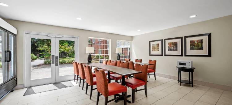 北罗利美茵斯坦套房酒店(MainStay Suites Raleigh North)图片