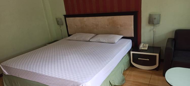 OYO 酒店阿尔阿沙尔旅馆靠近阿西尔乌拜小吃店(Hotel O Penginapan Al-AsharNearWarung Acil Ubai)图片