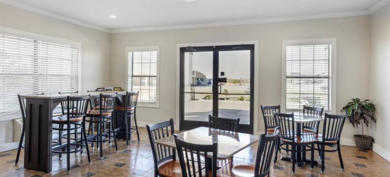 特勒尔速 8 酒店(SureStay By Best Western Terrell)(SureStay Hotel by Best Western Terrell)图片