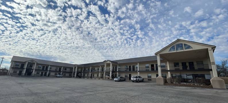 HiWay Inn Express Kiowa Hwy 69图片