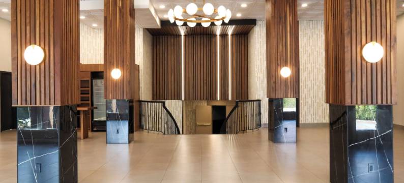 加蒂诺玛努尔华美达广场酒店及(Ramada Plaza by Wyndham Gatineau/Manoir du Casino)图片