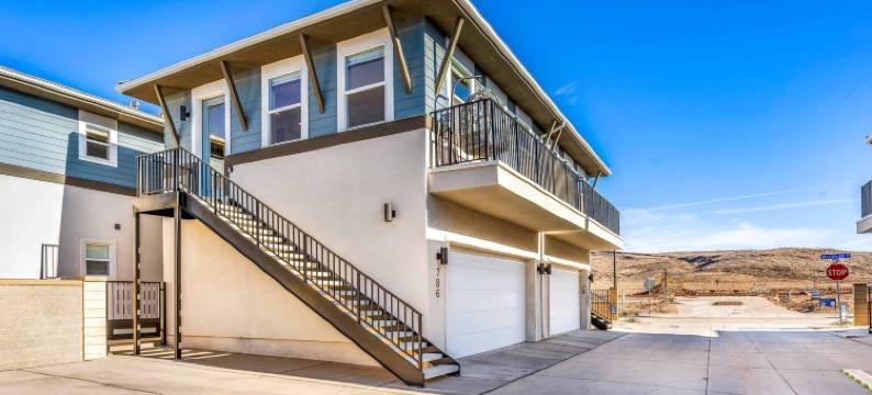 永远没有糟糕的日子 6 卧室联排别墅(Forever No Bad Days 6 Bedroom Townhouse)图片