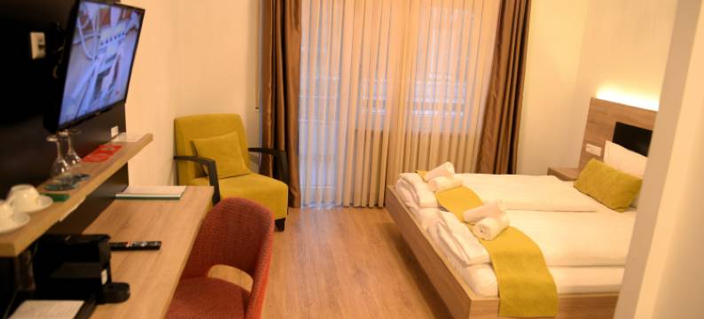 弗吕酒店(Hotel Zur Flüh)图片