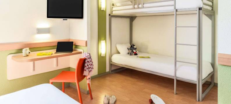 宜必思快捷克莱蒙费朗中心蒙特弗尔朗酒店(Ibis Budget Clermont-Ferrand Centre Montferrand)图片