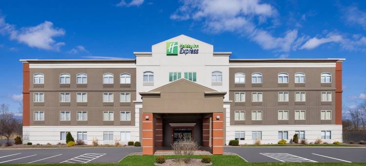 Holiday Inn Express 雪城，展览会场(Holiday Inn Express SYRACUSE-FAIRGROUNDS by IHG)图片