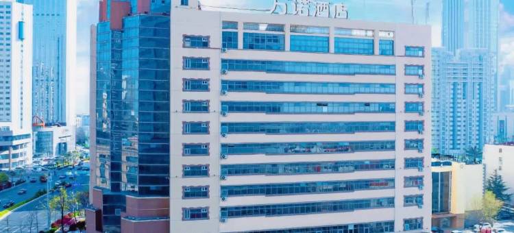 青岛万诺酒店(五四广场奥帆中心店)图片