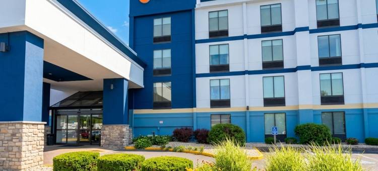 舒适酒店及套房-丹伯里-贝瑟尔(Comfort Inn & Suites Danbury-Bethel)图片
