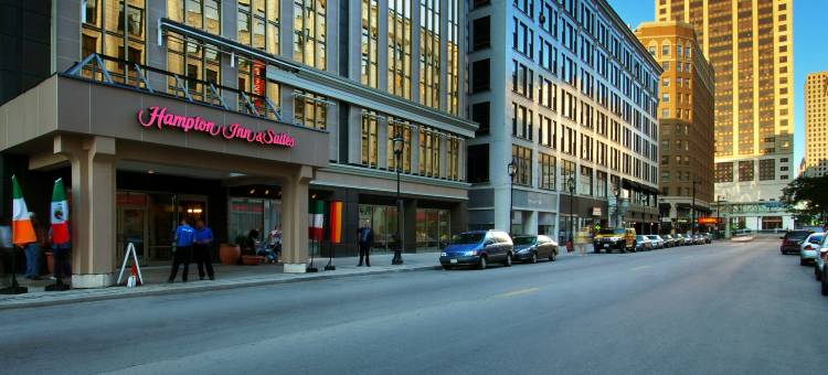 希尔顿欢朋套房酒店-密尔沃基市区(Hampton Inn & Suites Milwaukee-Downtown)图片