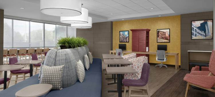丹佛国际机场希尔顿惠庭酒店(Home2 Suites by Hilton Denver International Airport)图片