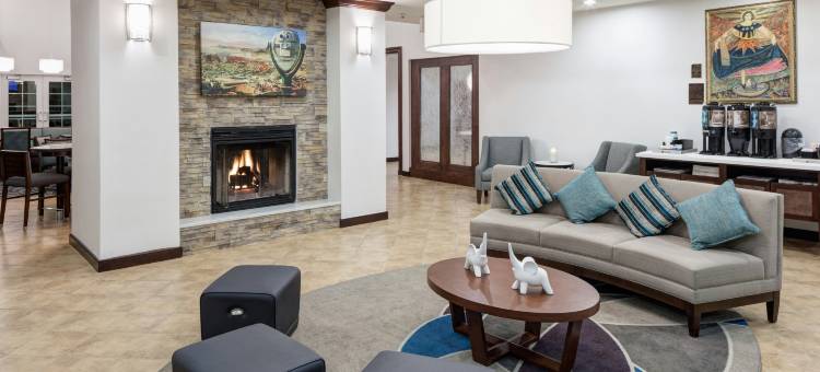 埃尔帕索机场Homewood Suites by Hilton(Homewood Suites by Hilton El Paso Airport)图片
