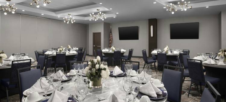 理奇兰杰克逊北希尔顿安泊酒店(Embassy Suites by Hilton Jackson North Ridgeland)图片