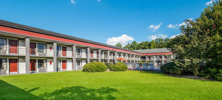 列治文山I-95红顶酒店(Red Roof Inn Savannah - Richmond Hill/ I-95)图片
