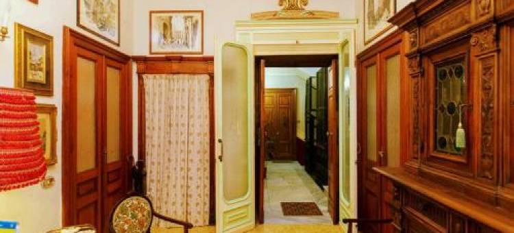 艾特莫斯弗瑞德尔特罗斯托里科酒店(B&B Atmosfere Del Centro Storico)图片