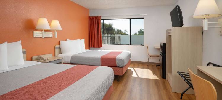 圣西蒙-赫氏古堡地区6号汽车旅馆(Motel 6 San Simeon, CA - Hearst Castle Area)图片