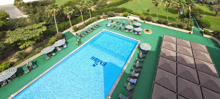 BM海滩酒店(BM Beach Hotel)图片
