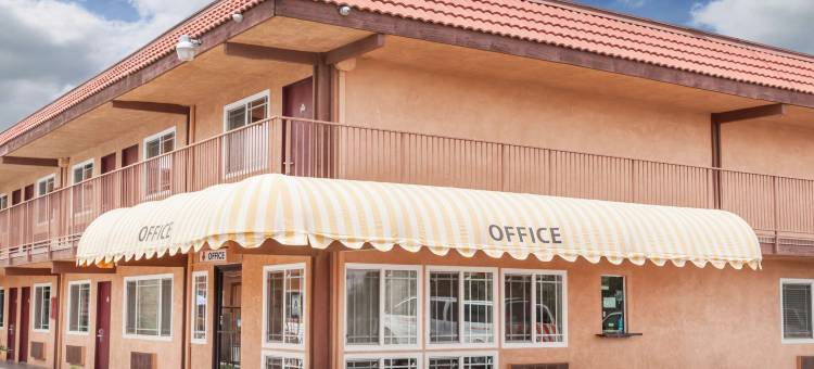 巴斯托戴斯酒店(Days Inn by Wyndham Barstow)图片