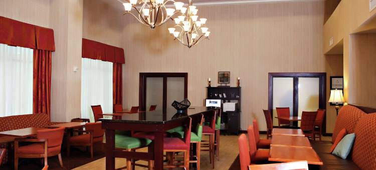 希尔顿欢朋酒店-马丁(Hampton Inn Martin)图片