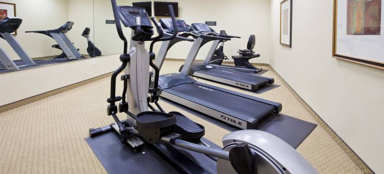 布卢明顿诺莫尔卡尔森江山旅馆套房(Country Inn & Suites by Radisson, Jacksonville West, FL)图片