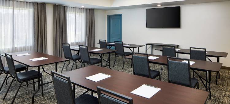 俄亥俄州立大学校区Staybridge Suites酒店(Staybridge Suites Auburn – University Area)图片
