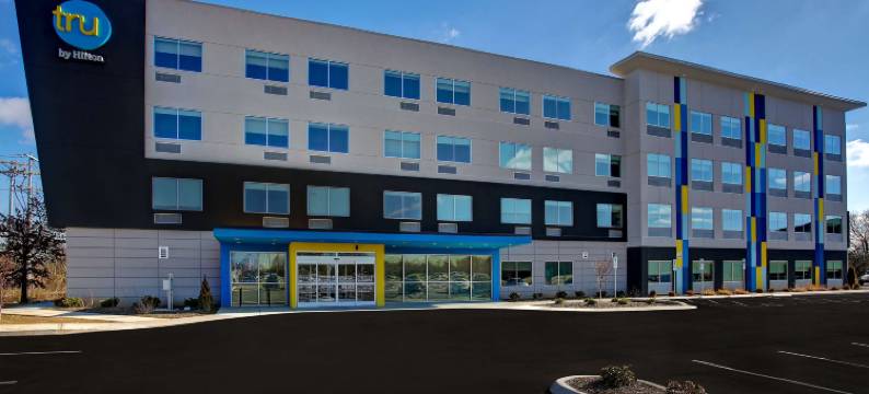 阿尔科诺克斯维尔机场希尔顿Tru酒店(Tru by Hilton Alcoa Knoxville Airport)图片